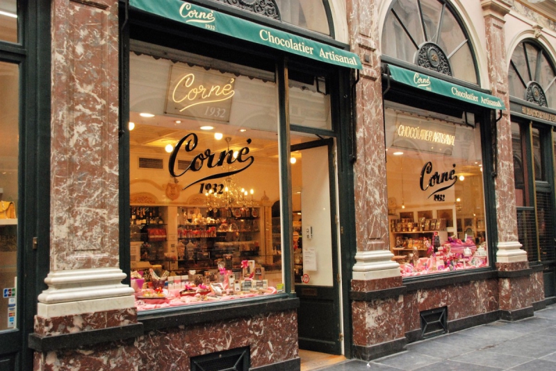 vente-LE THORONET-min_chocolate_chocolaterie_shop_luxury_chic_gallery_brussels_belgium-558146